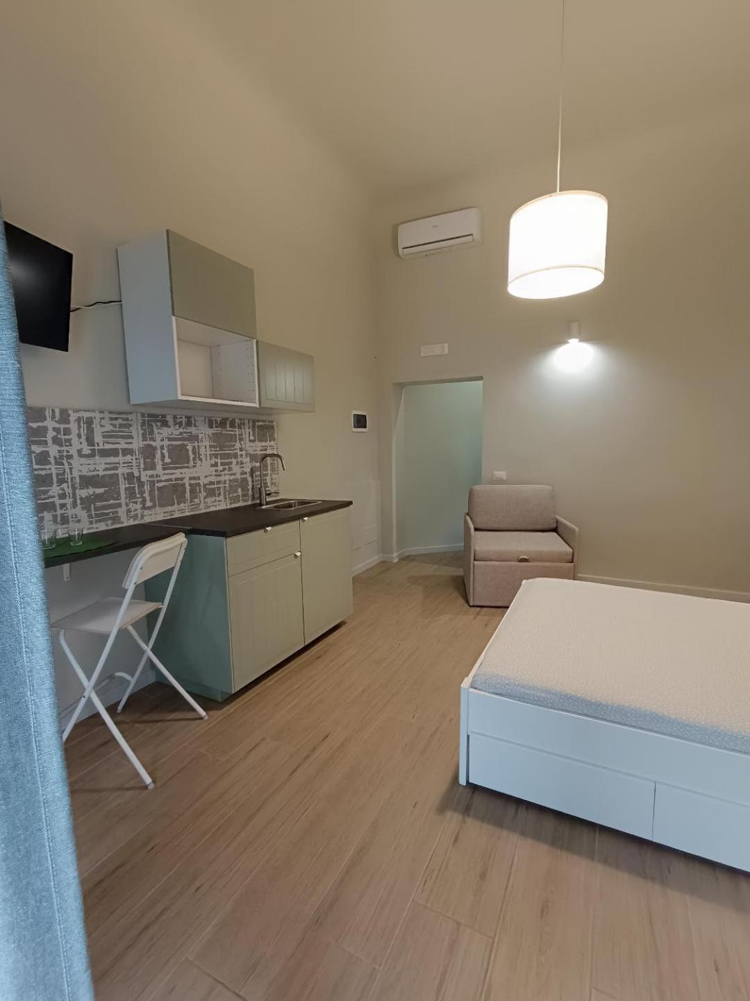 Appartamento Simply House In Bari Twin Esterno foto
