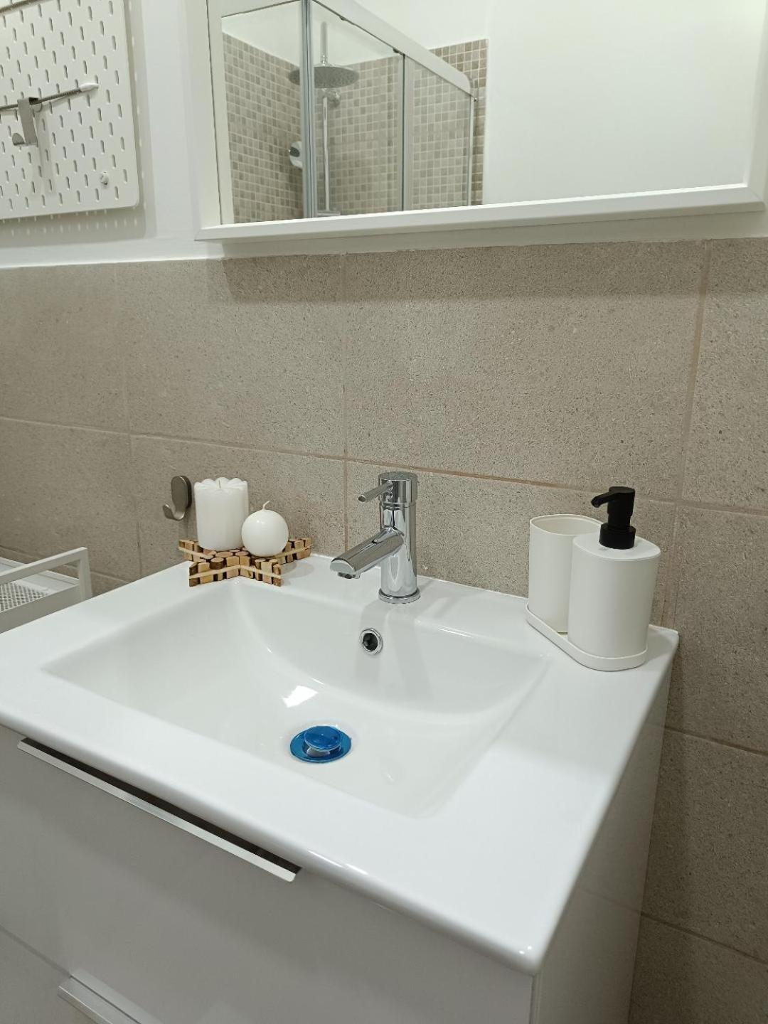 Appartamento Simply House In Bari Twin Esterno foto